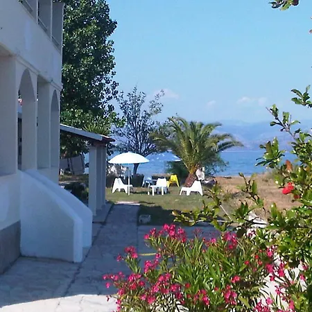 Virginia's Beachfront * Kavos